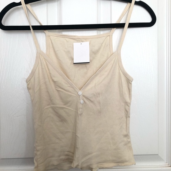 Brandy Melville Tops - brandy melville tank